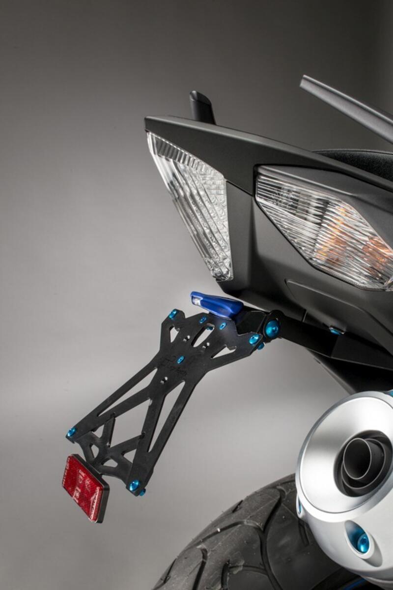 Porta Targa Regolabile per Yamaha A1